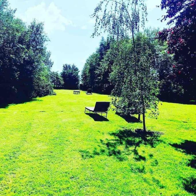 Stunning Barn Conversion Ideal For Large Families Bildeston 外观 照片