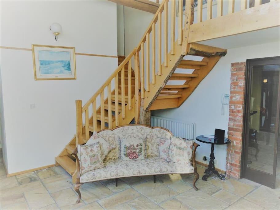 Stunning Barn Conversion Ideal For Large Families Bildeston 外观 照片